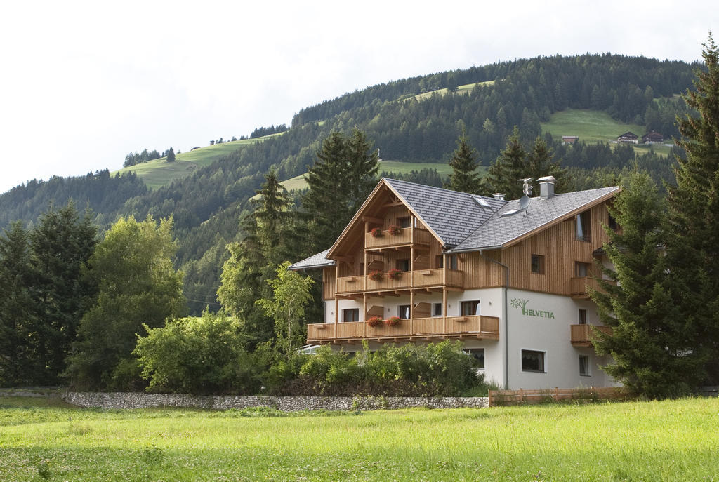 Appartments Helvetia Villabassa Luaran gambar